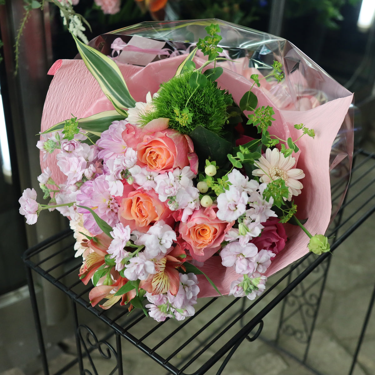 オレンジピンクのブーケ